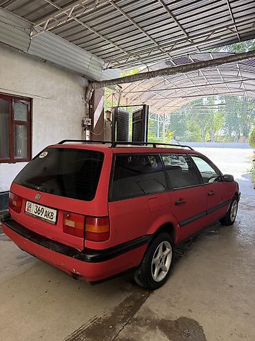 Volkswagen Passat: 1994 г., 2 л, Механика, Бензин, Универсал — 1
