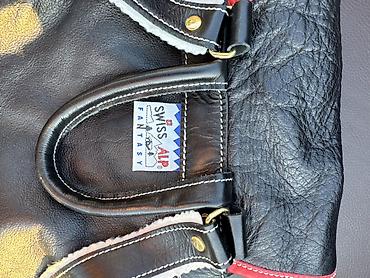domace majice: Ruksak Swiss Alp Fantasy – crna eko koža sa alpskim motivima - — 3