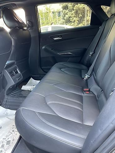 voxy noah: Toyota Avalon: 2018 г., 2.5 л, Автомат, Бензин, Седан — 8