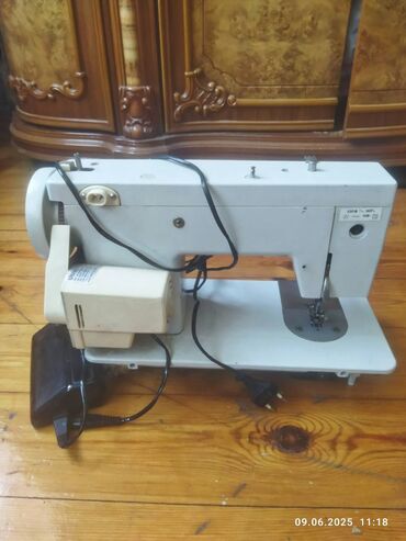 Tikiş maşınları: Tikiş maşını Chayka, Elektromexaniki