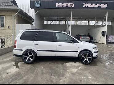 мицу биси: Mitsubishi Chariot: 2002 г., 2.4 л, Автомат, Бензин, Минивэн — 7
