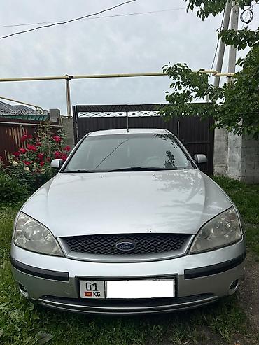 Ford Mondeo: 2002 г., 2 л, Автомат, Бензин, Седан