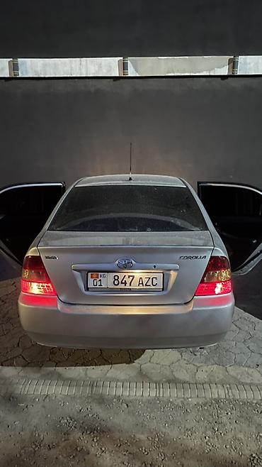 Toyota Corolla: 2003 г., 1.6 л, Автомат, Бензин, Седан — 4