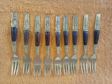 Süfrə ləvazimat dəstləri: Məhsul: Dekorativ naxışlı tutacaqlı süfrə ləvazimatı dəsti Tərkibi və — 12