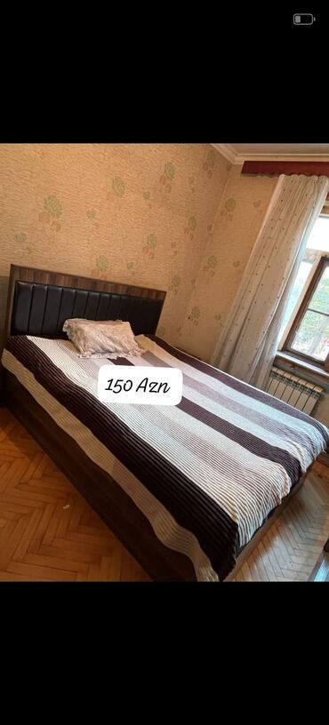 tek carpayi sekilleri: Taxt satilir.
*Qiymeti 150 Azn.*
Unvan ehmedli. 🦄S. Esi