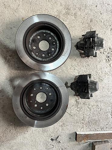 диск тойота: Toyota Altezza Тормозные диски (2000с)и задние супорта (2000с)на — 1