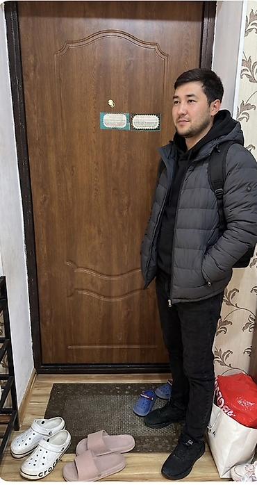 горки для гостинной: Бекер берем мужской одежды 46-48 р - Прямой диван с высокой посадкой и — 3