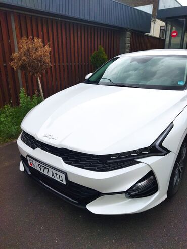 Kia: Kia K5: 2021 г., 2 л, Робот, Газ, Кроссовер