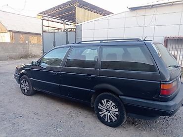 состояние отлично: Volkswagen Passat: 1991 г. — 3