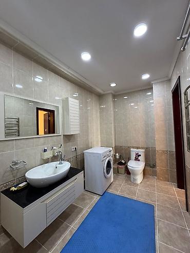 Продажа квартир: 5 и более комнат, 249 м² — 9