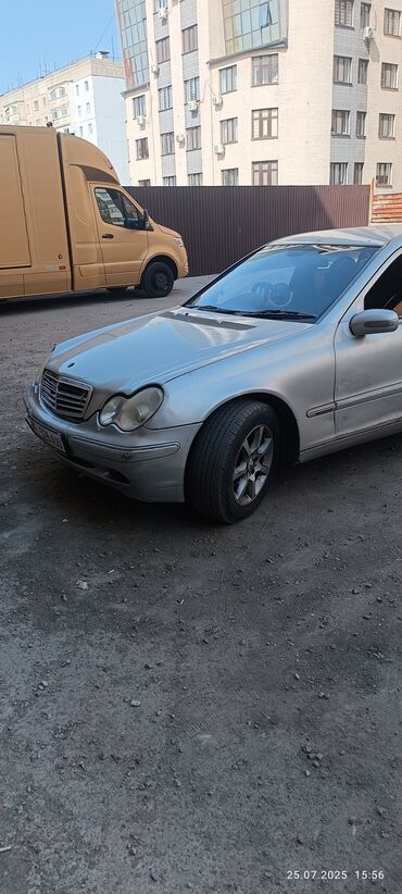 радиаторы мерседес: Mercedes-Benz CL 200: 2001 г., 2 л, Автоматические, Газ, Седан