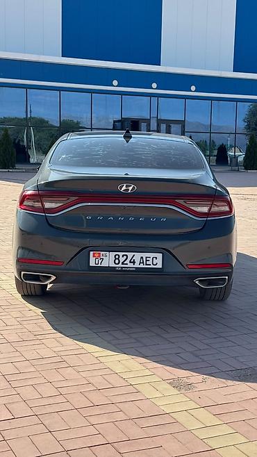 gra: Hyundai Grandeur: 2019 г., 2.4 л, Автомат, Бензин, Седан — 6