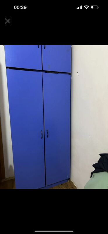 Dolablar: İşlənmiş, Açılan, 4 qapılı Dolab-asılqan