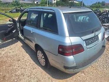 tabla u autu: POLOVNI DELOVI FIAT STILO 1.9JTDM | Polovni delovi fiat stilo 1.9 — 4