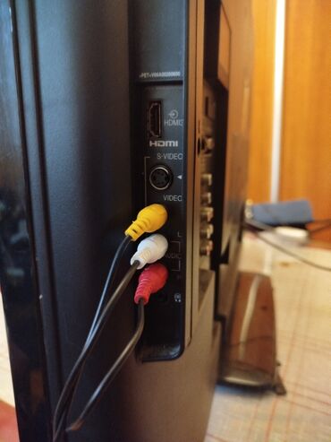 Televizori: Toshiba televizor lcd tv sa daljinskim Isproban samo preko cinceva sa na lalafo.rs — 18 Televizori: Toshiba televizor lcd tv sa daljinskim Isproban samo preko cinceva sa — 18