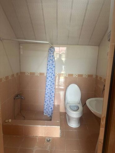 Uzunmüddətli kirayə evlər: 50 kv. m, 2 otaqlı — 10