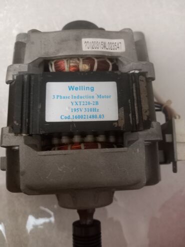 volqa matoru: Welling 3 fazalı induksiya mühərriki Model: YXT220-2B Gərginlik: 195V