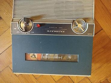 mikrofoni prodaja: Stari retro mali magnetofon Pustio sami culo se sa trake ali kad sam — 4