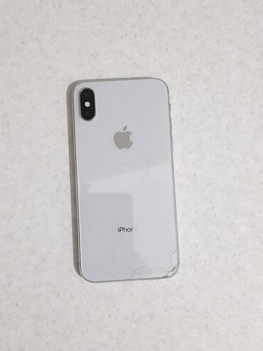 Apple iPhone: IPhone X, 64 GB, Gümüşü, Simsiz şarj, Face ID