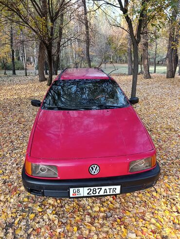 авто раф 4: Volkswagen Passat Variant: 1989 г., 1.8 л, Бензин