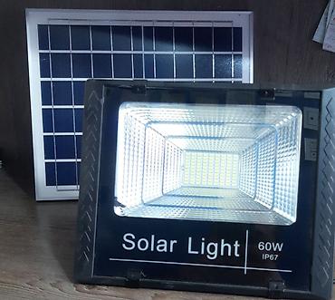 divar lampalari: Günəş enerjili LED proyektor lampalar Məhsulun xüsusiyyətləri: - Güc — 6