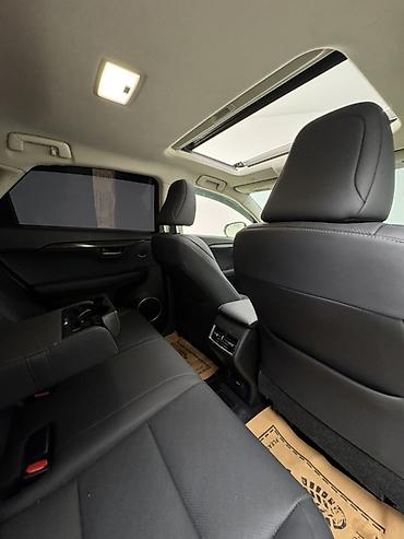 мини прес: Lexus NX: 2020 г., 2.5 л, Автомат, Гибрид, Кроссовер — 10
