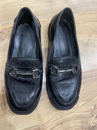 шипы на обувь: Туфли 36, цвет - Черный