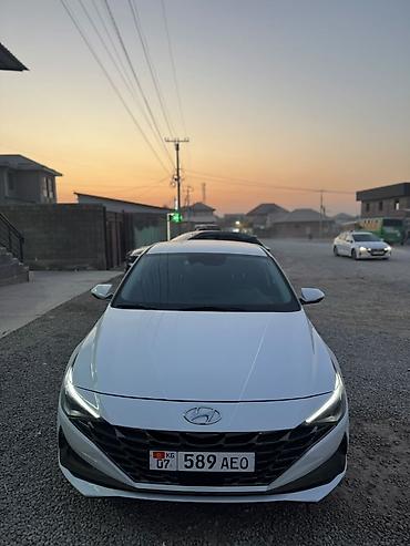 q 06: Hyundai Avante: 2021 г., 1.6 л, Автомат, Бензин, Седан — 2