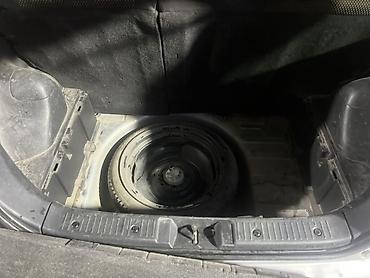 Toyota: Toyota Ist: 2003 г., 1.5 л, Автомат, Бензин, Хетчбек — 9