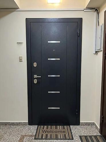 Qarda Velyor Kateqoriya: Seyf qapıları Ölçü: 96x205, 86x205 Zavod