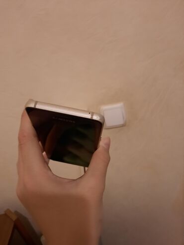 Samsung: Samsung Galaxy A3 2016, Б/у, 16 ГБ, цвет - Золотой, 2 SIM — 13