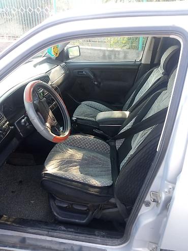 кулиса на мерс сапог: Volkswagen Vento: 1993 г., 1.8 л, Механика, Бензин, Седан — 5