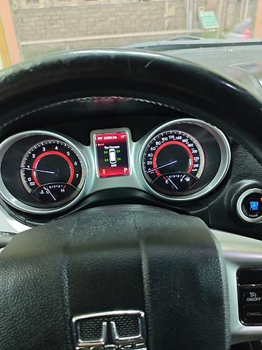 dodge caliber: Dodge Journey: 2.4 l | 2012 il 233204 km Ofrouder/SUV — 7