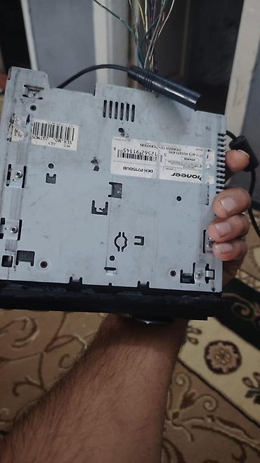 tonla su sifarisi: İşlənmiş Disk Maqnitofon JBL, Ünvandan götürmə, Pulsuz çatdırılma, Ödənişli çatdırılma — 3