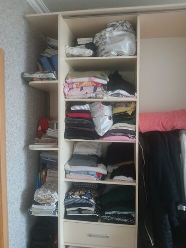 Dolablar: İşlənmiş, Kupe, 2 qapılı Düz dolab, Qarderob, paltar dolabı -da lalafo.az — 10 Dolablar: İşlənmiş, Kupe, 2 qapılı Düz dolab, Qarderob, paltar dolabı — 10