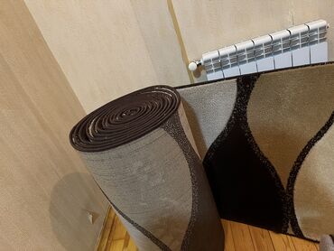 Mebel: Yeni xalçadır tər təmizdir istifadə olunmayıb. uzunluğu 9 metr eni 80