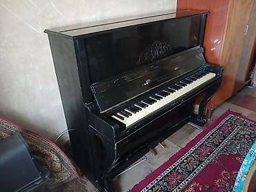 kombinezon satisi: " Belarus " piano satılır
100 manat razılaşması var — 2