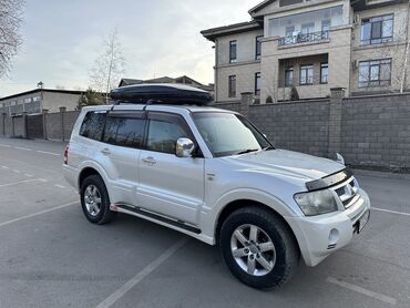 Mitsubishi: Mitsubishi Pajero: 2005 г., 3 л, Типтроник, Газ, Внедорожник