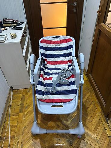 Yemək masaları, oturacaqları: Uşaqlar üçün çoxfunksiyalı yemək və istirahət kürsüsü - Rəng: ağ/boz — 8