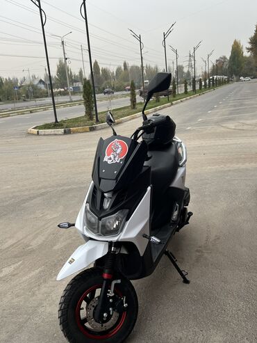 скутер кара балта: Скутер түрү BWS, 150 куб. см, Бензин, Жаңы