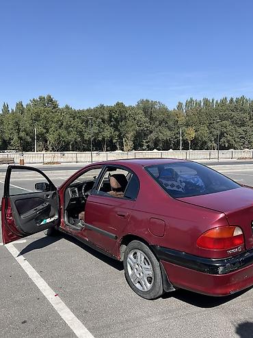 e34 2 5: Toyota Avensis: 1998 г., 1.6 л, Механика, Бензин, Седан — 4