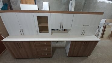 sumqayitda ipotekada olan evler: Yeni Metbex mebeli. 400azn. ölçü 3.m. unvan saray*Tehi