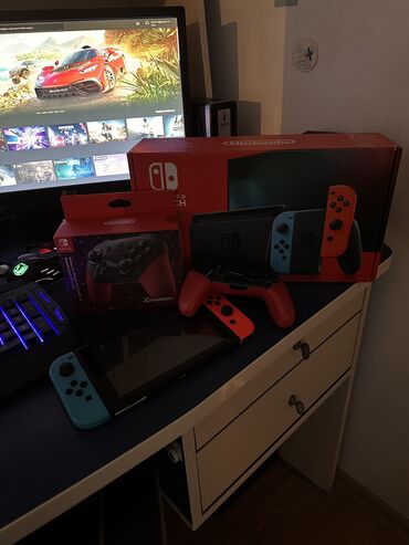 Nintendo Switch: Nintendo Switch və Pro Controller Çox az istifadə olunub. Heçbir