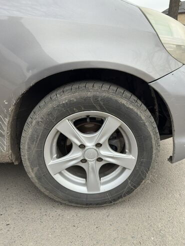 Honda: Honda Fit: 2003 г., 1.3 л, Вариатор, Бензин, Хэтчбэк — 5