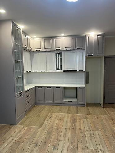 silver kitchen: Кухни на заказ - Индивидуальные проекты под размер помещения — 2