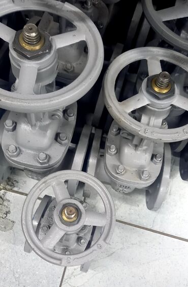 Регулирующие краны: Материал: Металл, Диаметр резъбы: 200 мм — 5