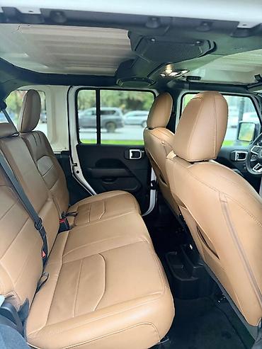 машиа: Jeep Wrangler: 2022 г., 2 л, Автомат, Гибрид, Внедорожник — 10