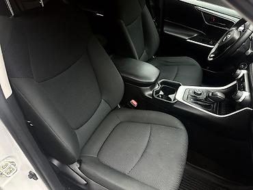 voxy noah: Toyota RAV4: 2019 г., 2.5 л, Вариатор, Гибрид, Кроссовер — 9