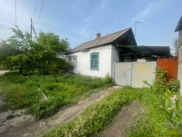 киргизия авторынок ош: 60 м², 3 комнаты, Старый ремонт Без мебели