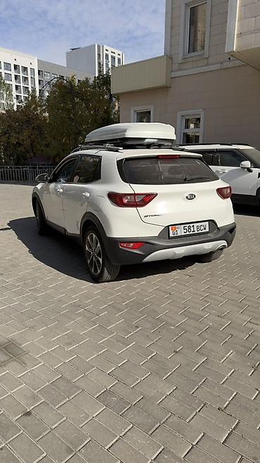 opel astra gtc: Kia Stonic: 2018 г., 1.6 л, Автомат, Дизель, Кроссовер — 4